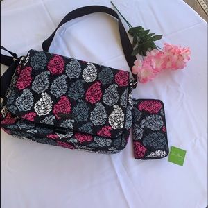 Vera Bradly Laptop organizer and wallet